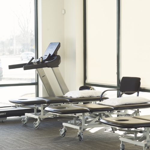 1-Inside-FORM-Physical-Therapy-Westchester-IL